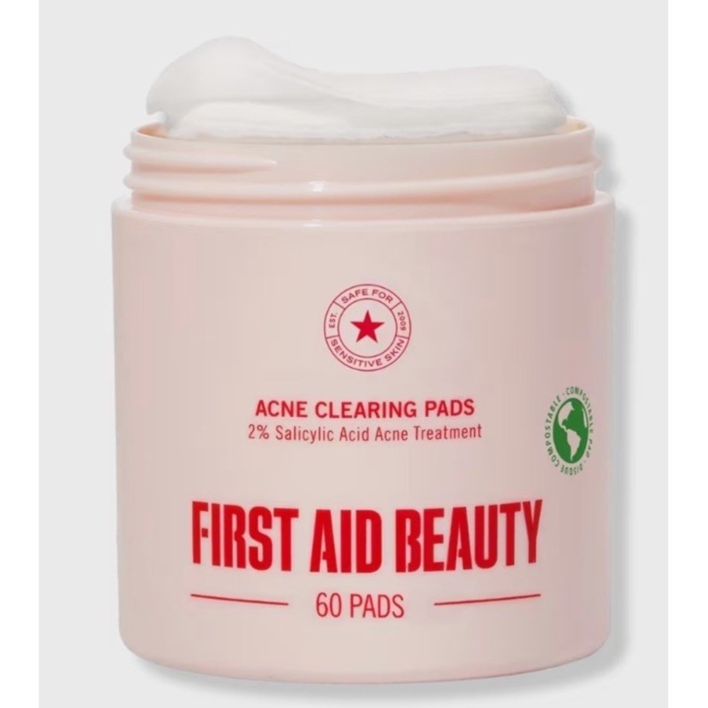 First Aid Beauty Acne Clearing Pads 2% Salicylic Acid 60ct Exp 5/2027 Sealed
